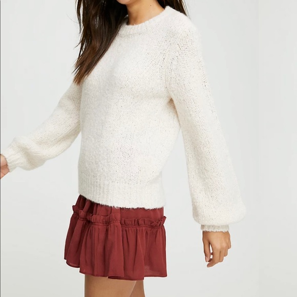 ARITZIA SUNDAY BEST LENNIE SWEATER SIZE LARGE - Picture 7 of 8